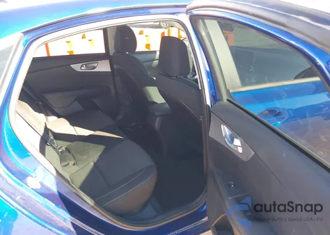 2022 Kia Forte Lxs из США, поврежденный, VIN 3KPF24AD3NE484984